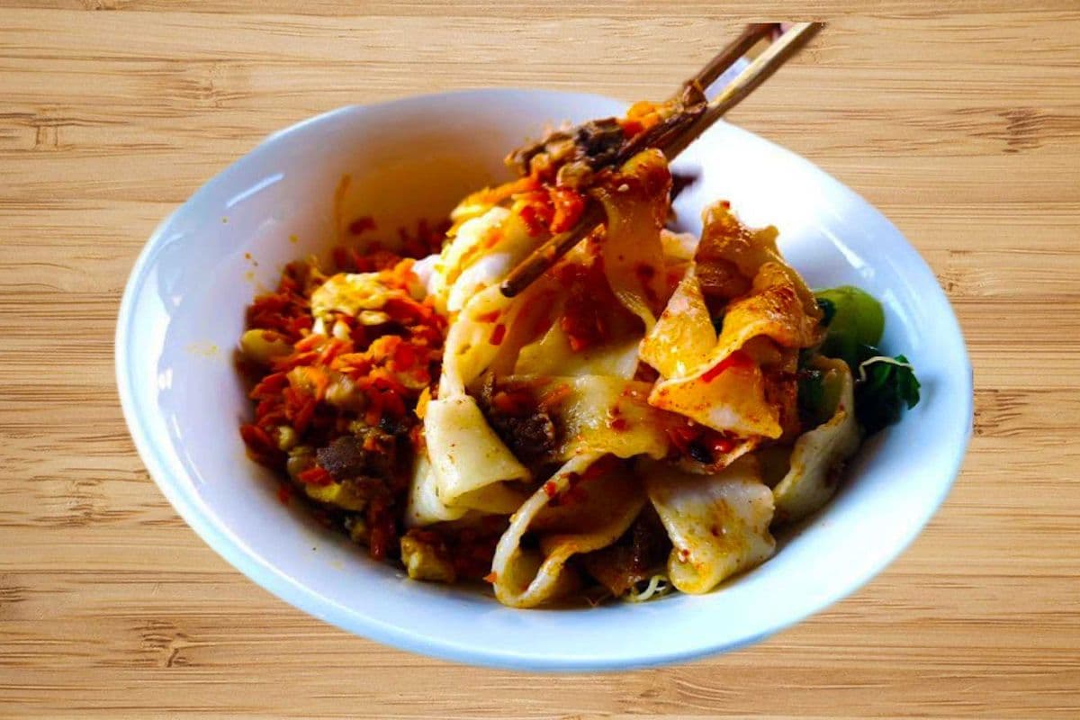 H3: MT. Qi Pork Hand-Ripped Noodles – 岐山臊子拌扯面