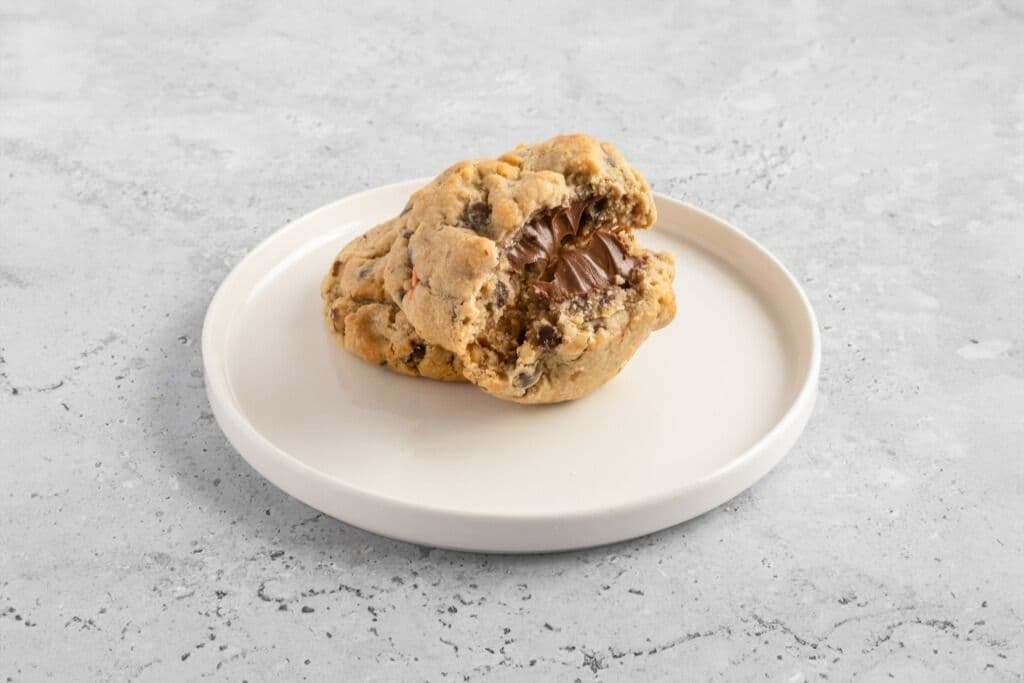 Chocolate Chip Walnut with Nutella Filling (150 g)