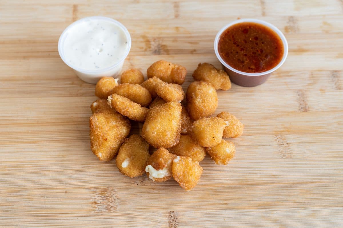 Deep Fried Cheese Curds