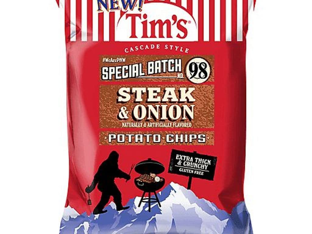 Tim's Potato Chips Steak & Onion (212.6g)