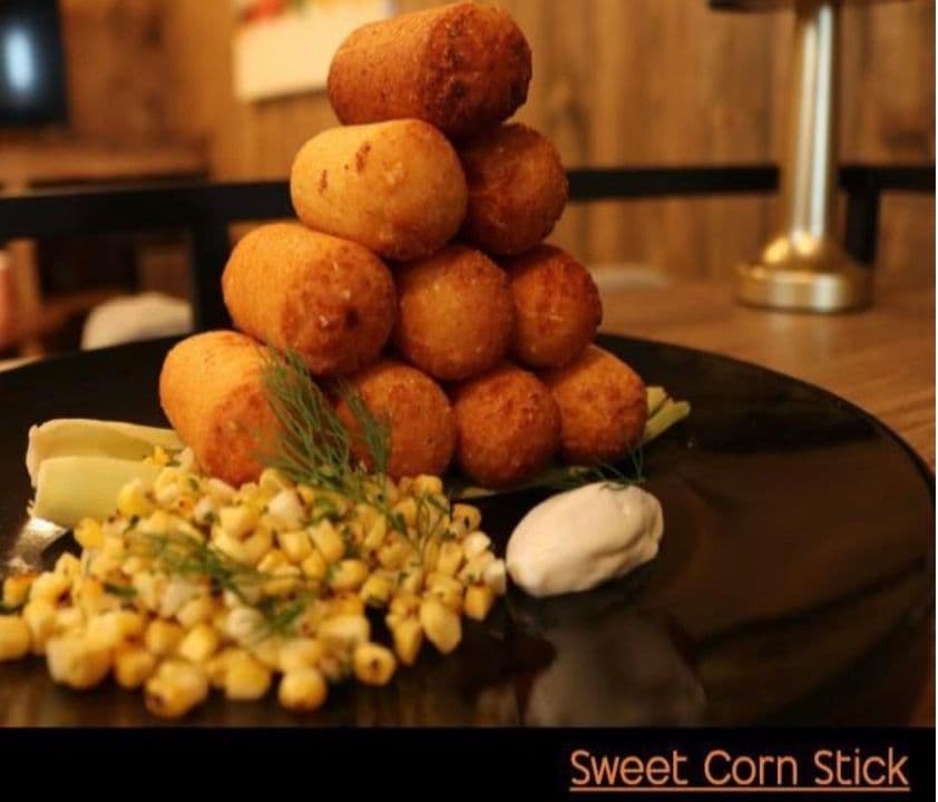 3 Sweet Corn Sticks