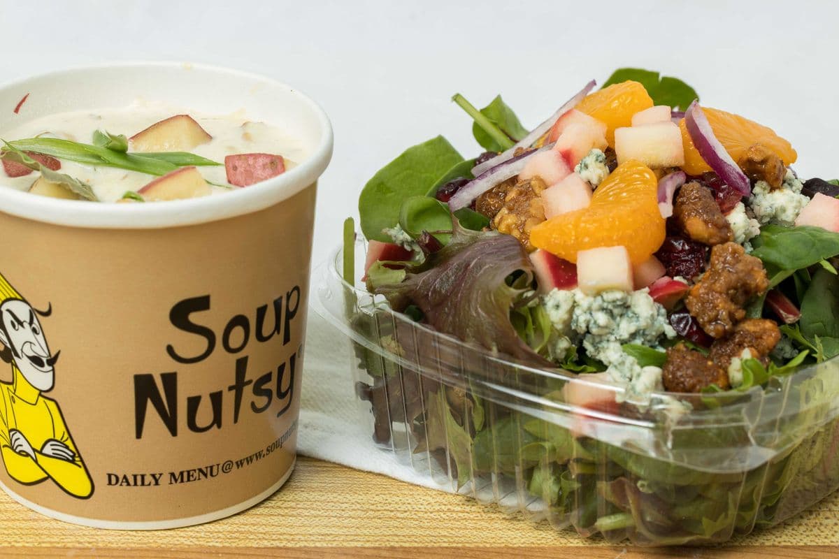 New England Clam Chowder Soup Combo