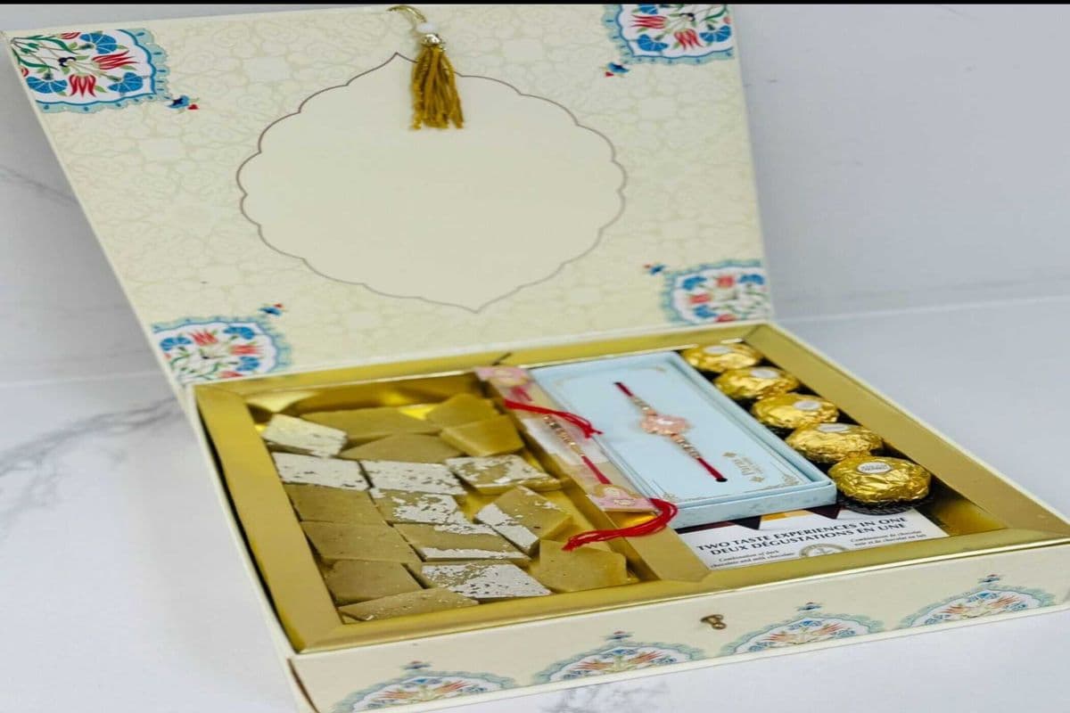 Special Rakhi Hamper with Sweets