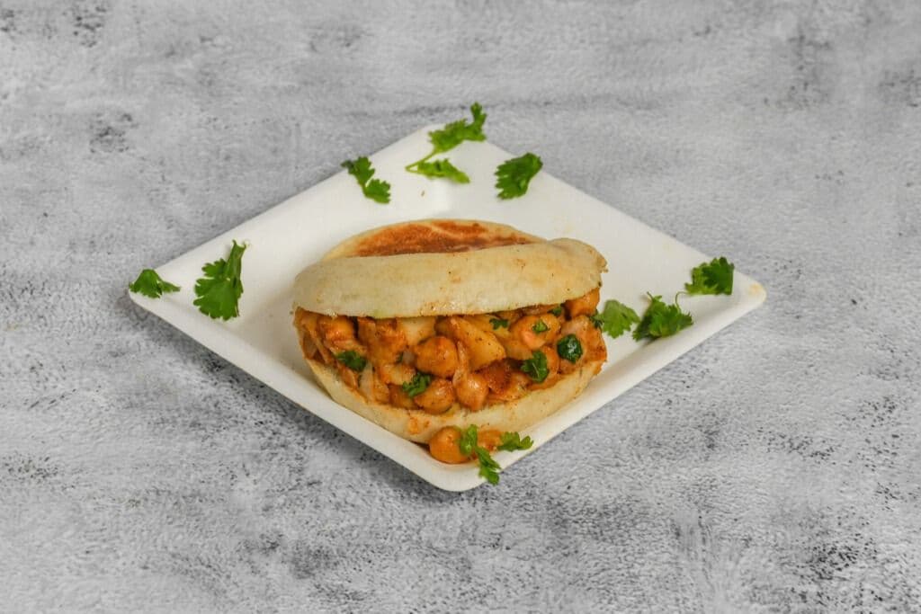 Stuffed Kulche