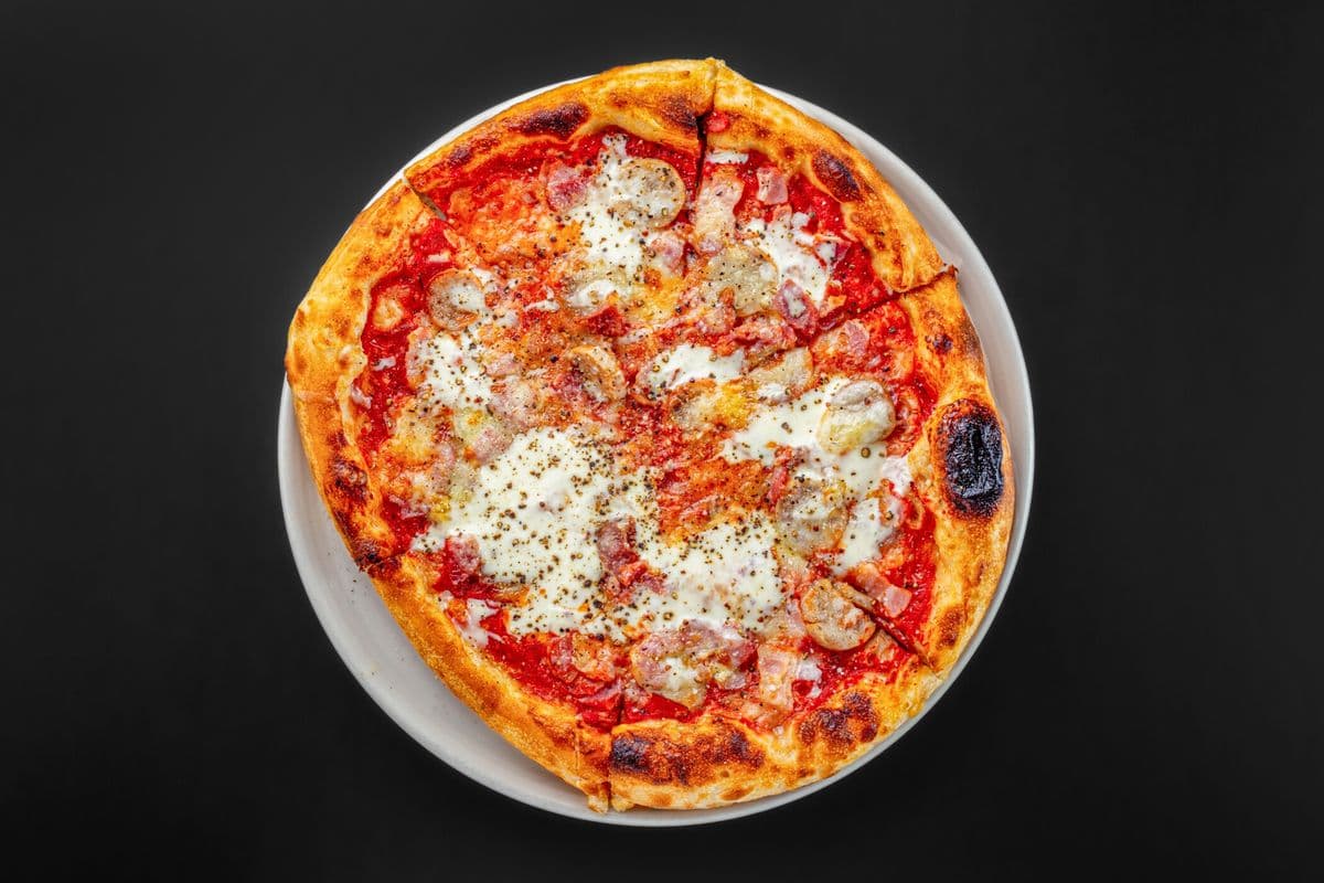Three Little Piglets Pizza