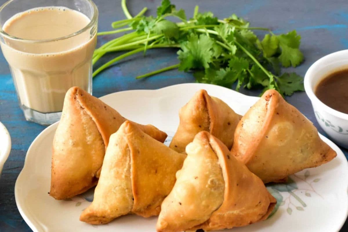 Samosa (1 Pc)