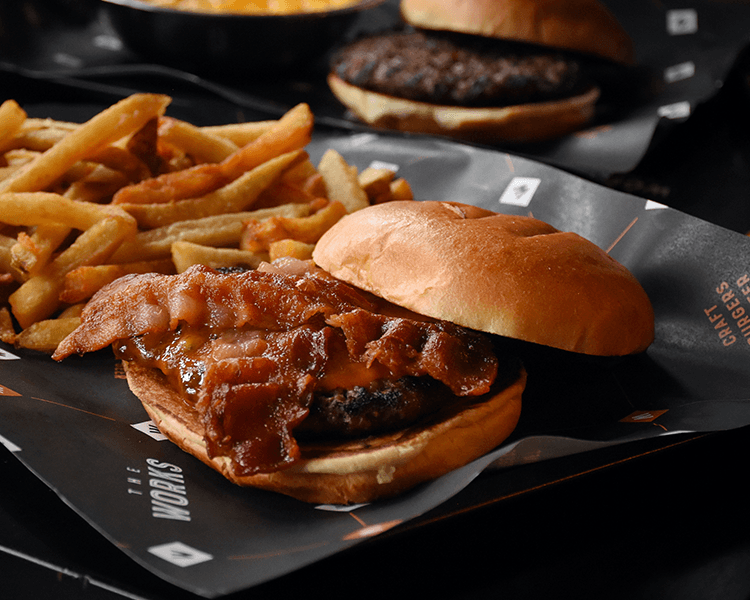 Bacon Me Crazy Cheeseburger