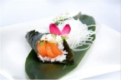 Salmon HandRoll 1pc