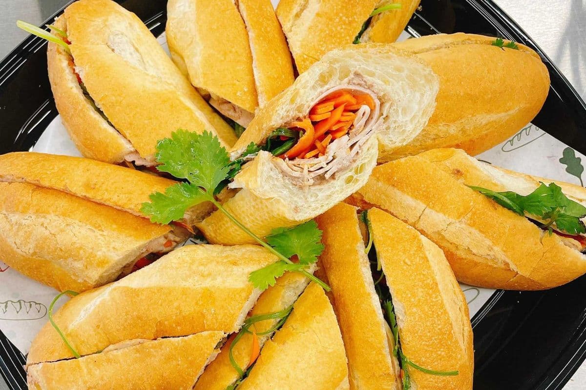 Banh Mi Classic Tray