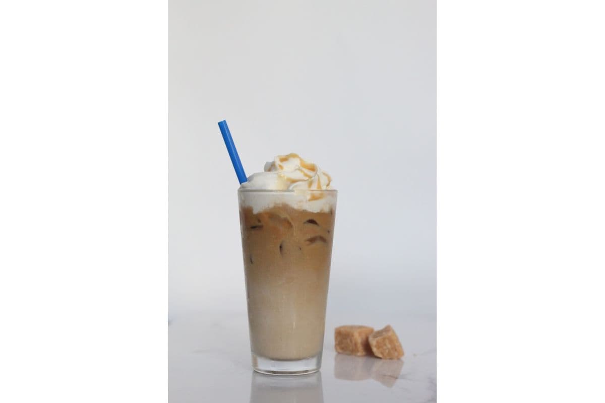 Iced Caramel Macchiato
