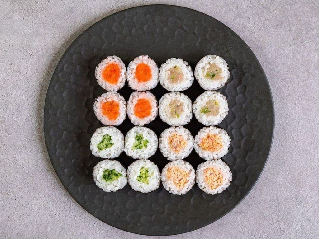 16 Pieces Cut Rolls
