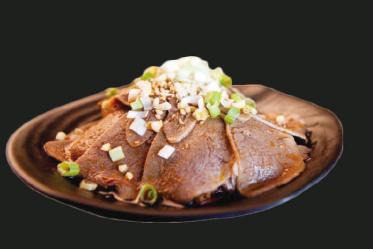 Sliced Beef and Ox Tongue in Chilli Sauce