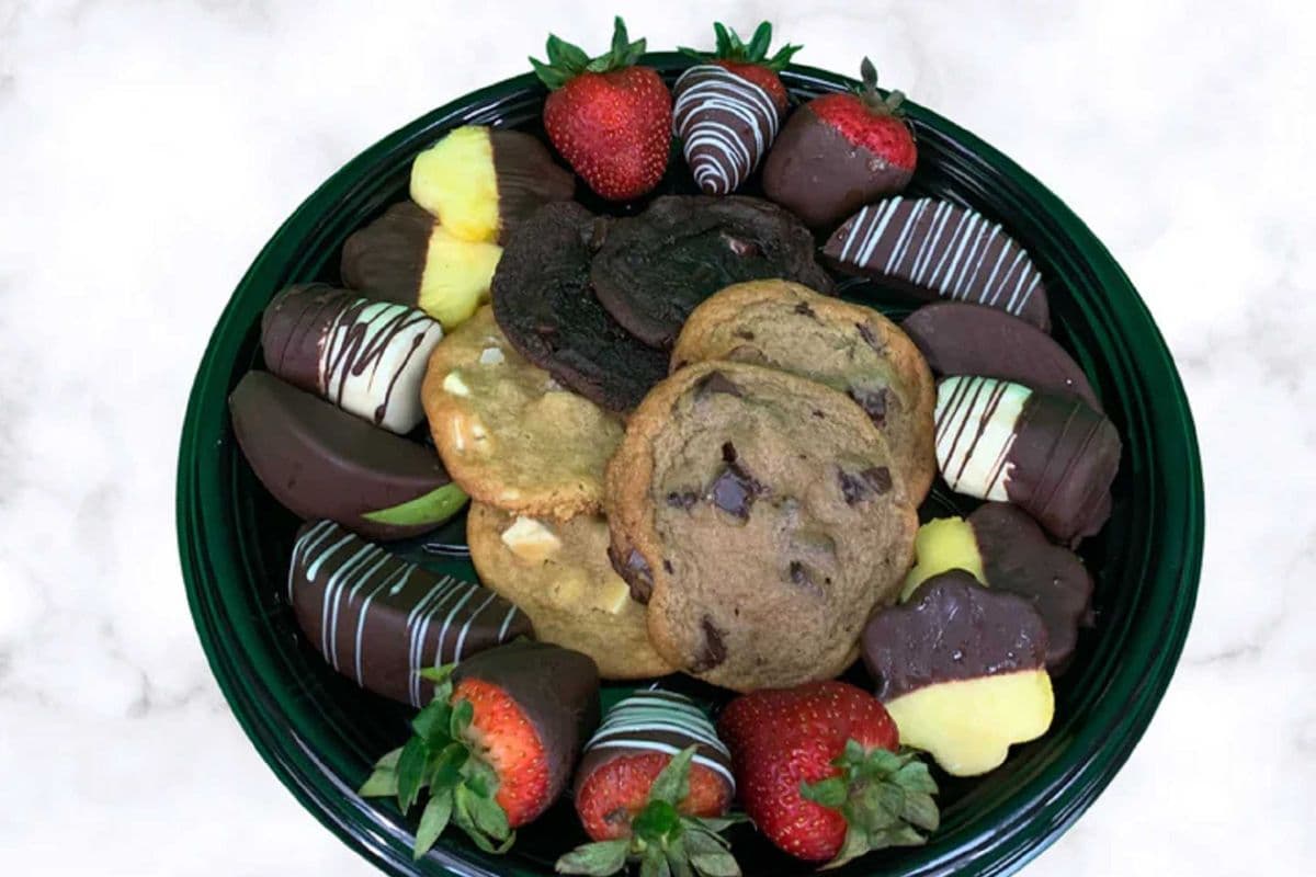 Snack Vibes (12" Party Platter)