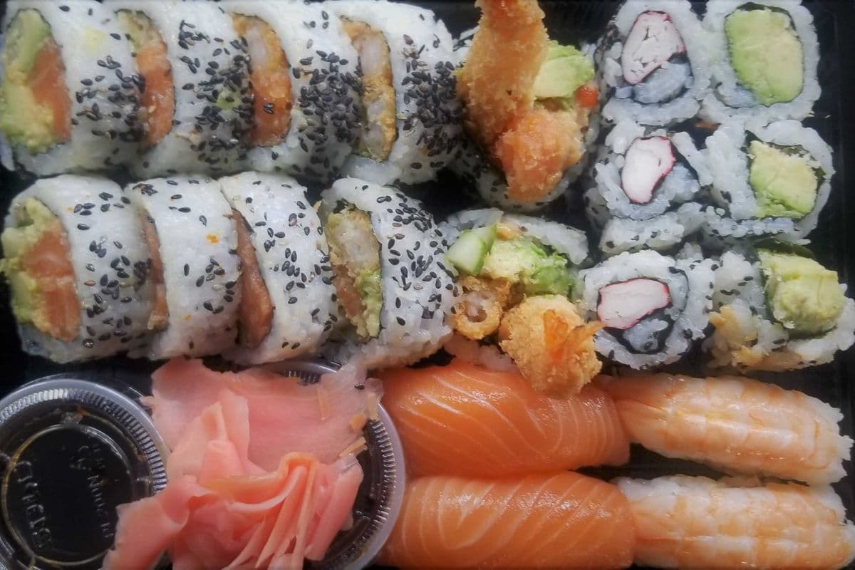 42. Sushi combo (20 mcx)