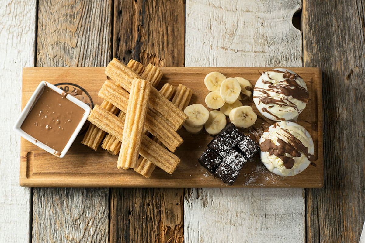 Boîte de 6 Churros / Box of 6 Churros