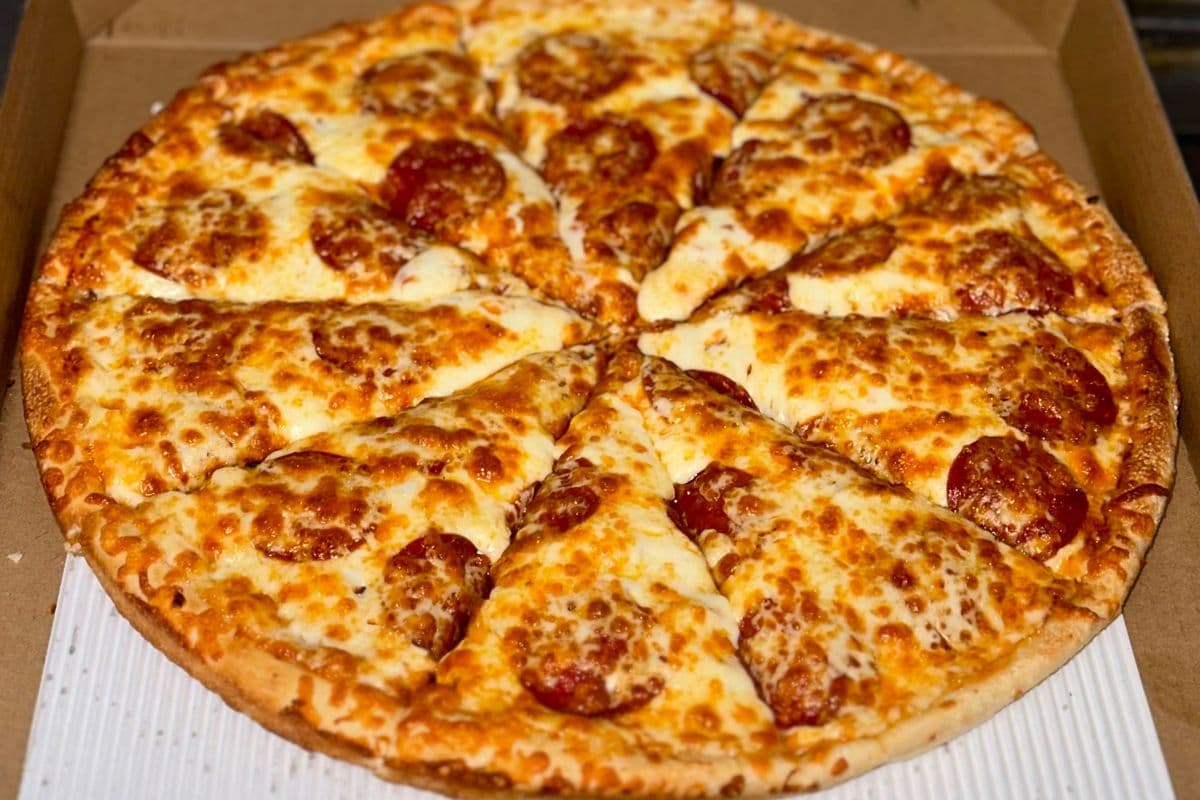 Large 14" Cheese and Pepperoni Pizza