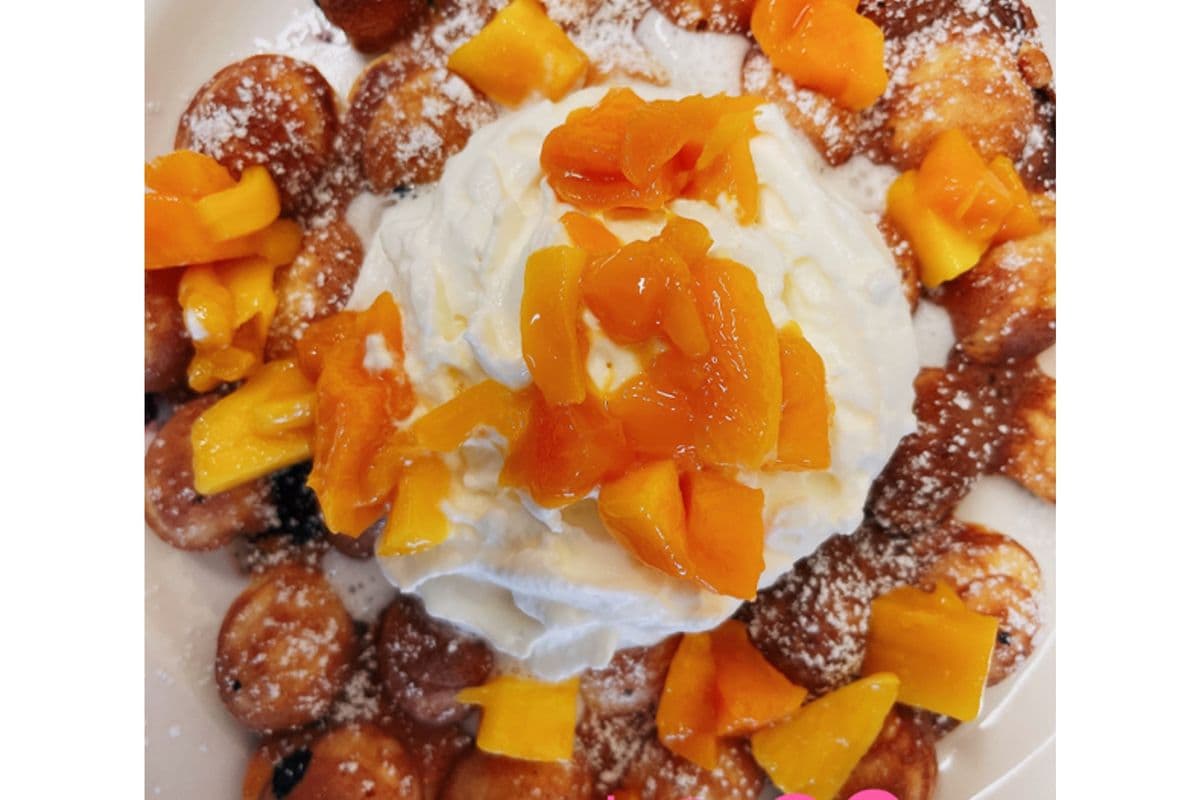 Mango Bubble Waffle
