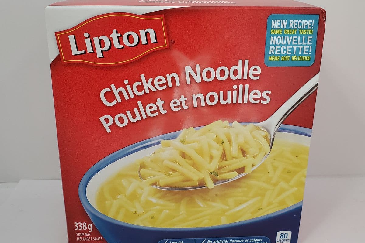 Lipton Chicken Noodle (338g) (Four Pouches)