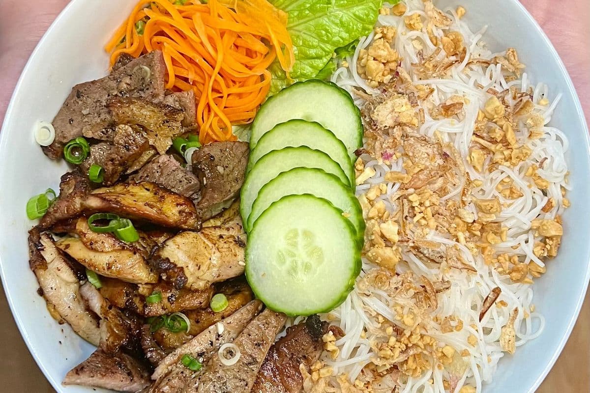 B4. Combination Grilled Meat (one size )