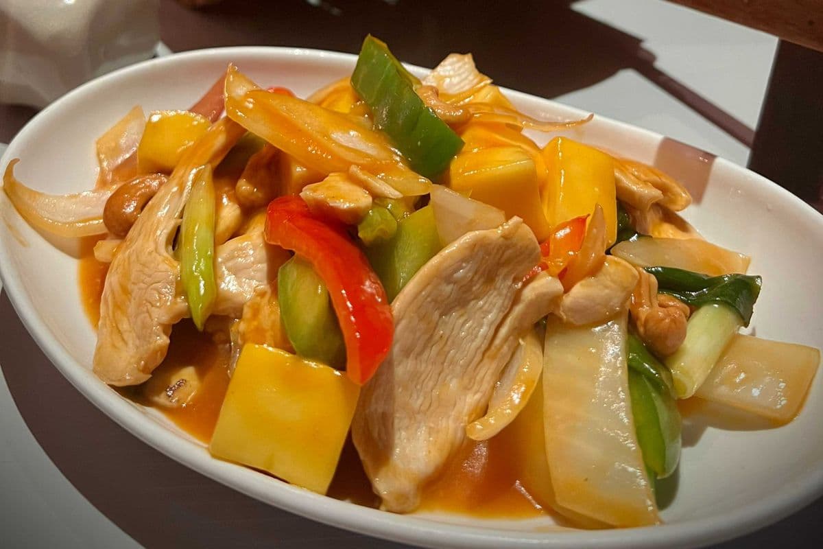 C9. Thai Mango Chicken