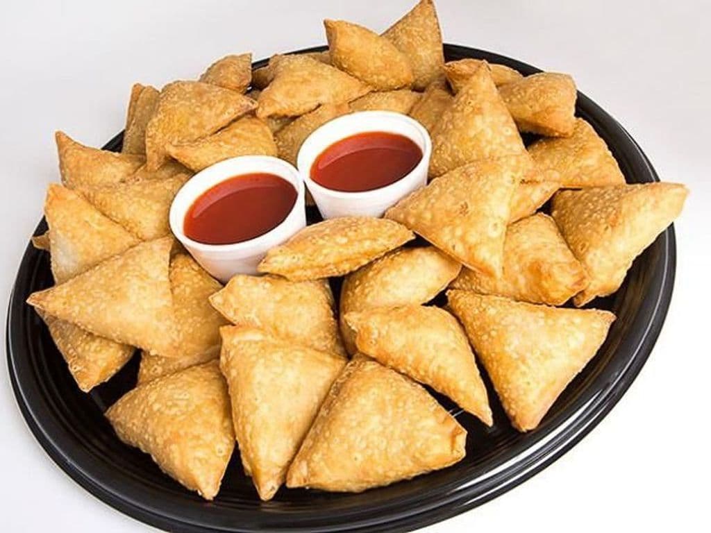 Chicken Samosa Platter with Chutney (Medium) (36 Pcs)
