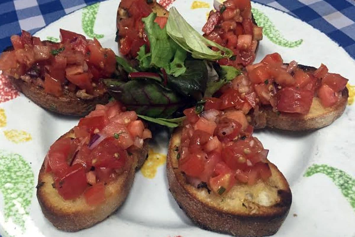 Bruschetta (6 pcs)