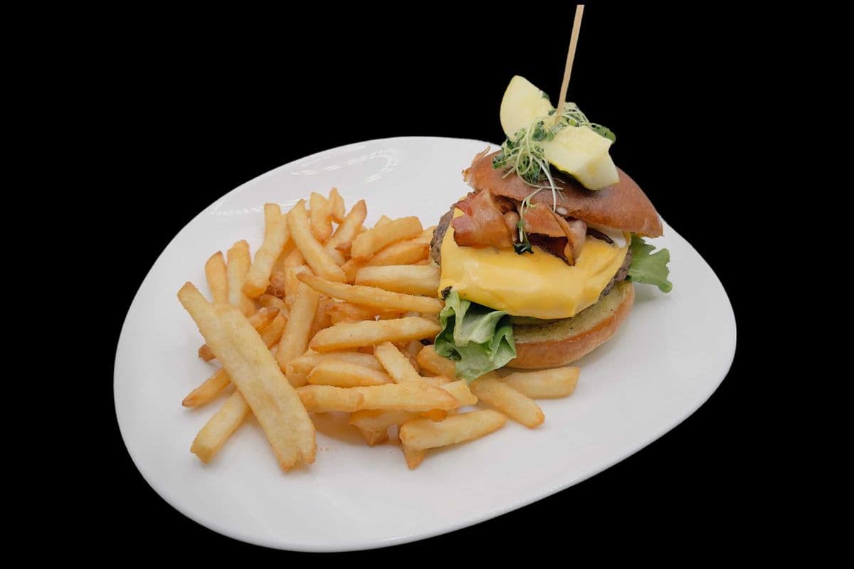 THE VENUE DELUXE BURGER