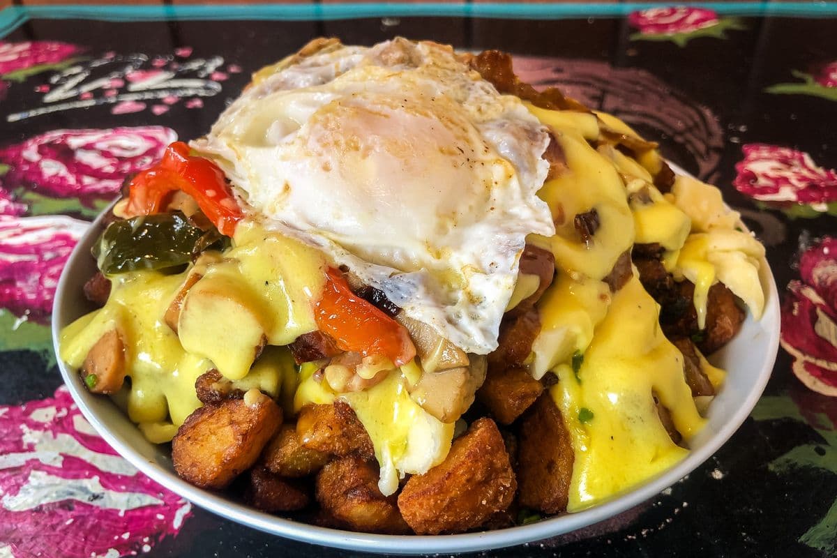 Poutine déjeuner la métissée / Breakfast Poutine La Metissee