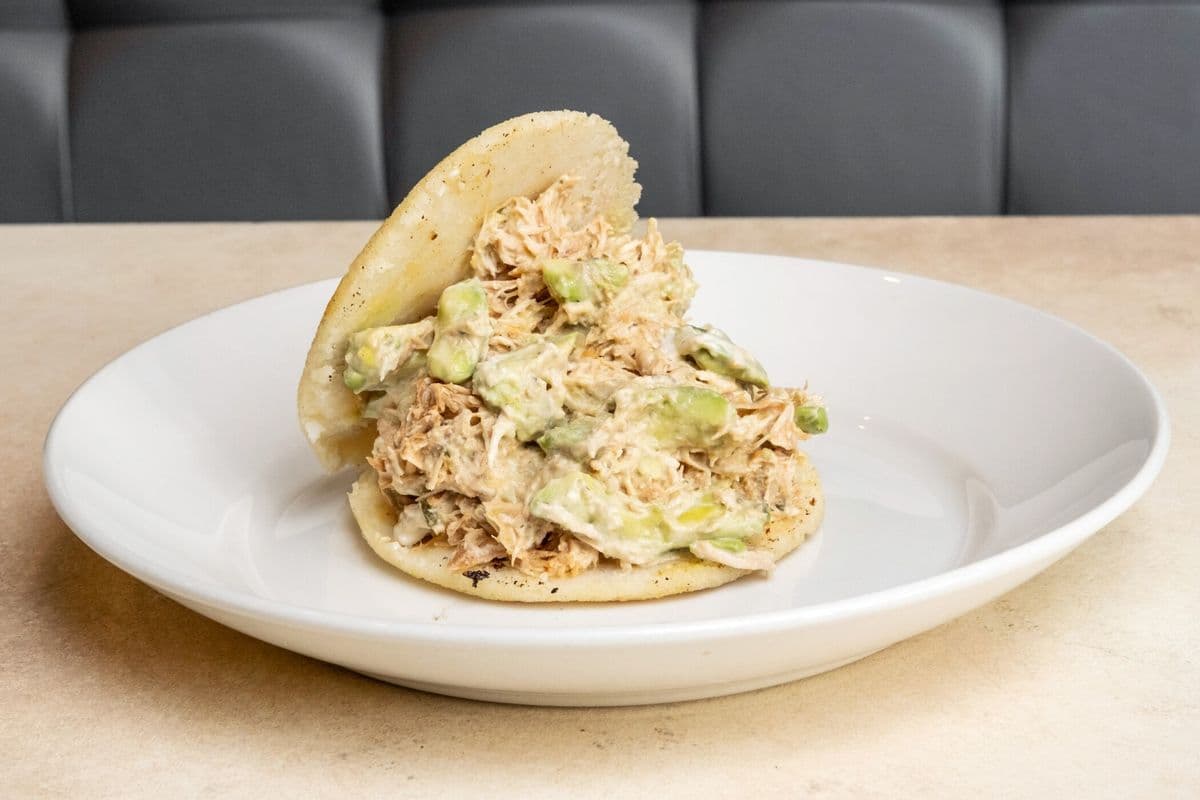 Arepa Reina Pepiada