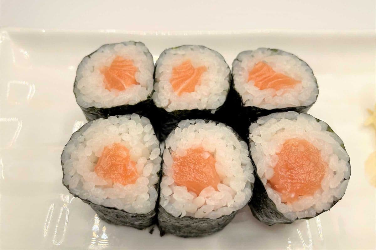 Salmon Maki
