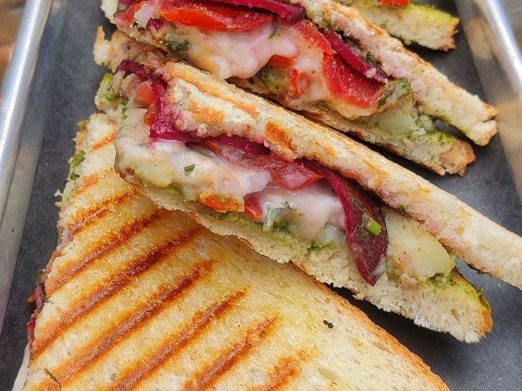 Grilled Veggie Sandwich