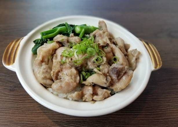 Chicken and Mushroom Steamed Rice