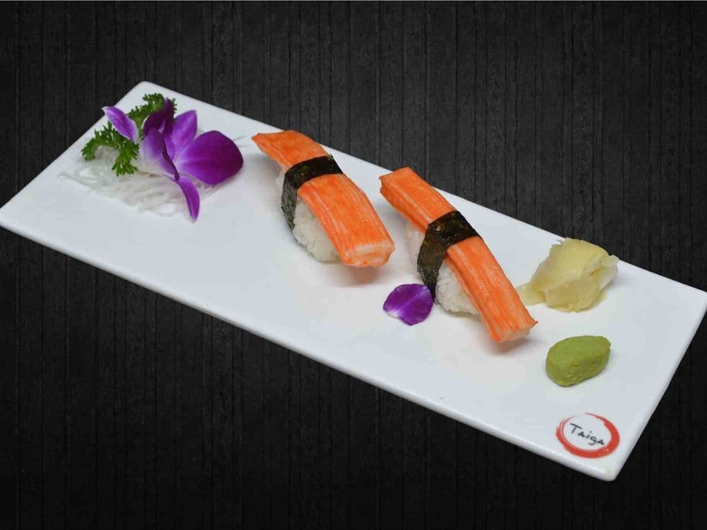 Crabmeat Sushi (2pcs)