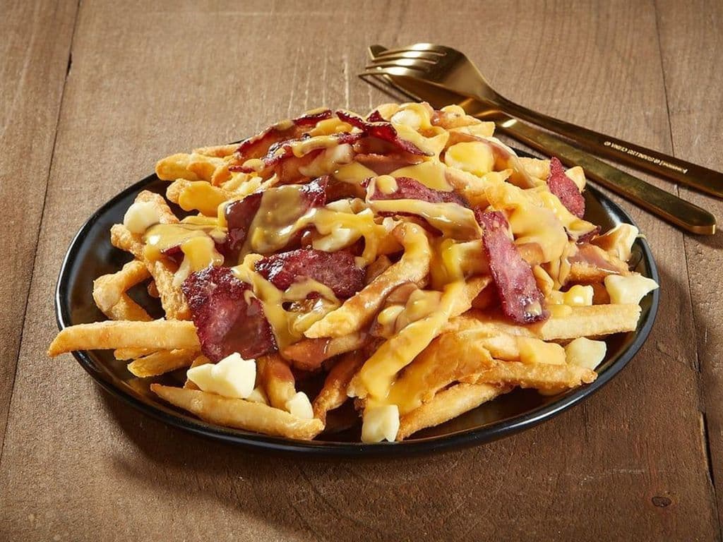 Bacon & Cheese Poutine