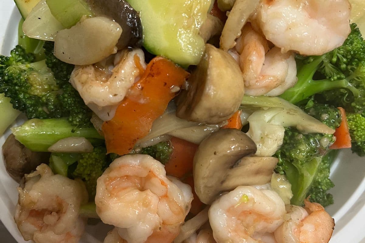 Prawn Chop Suey虾球什碎