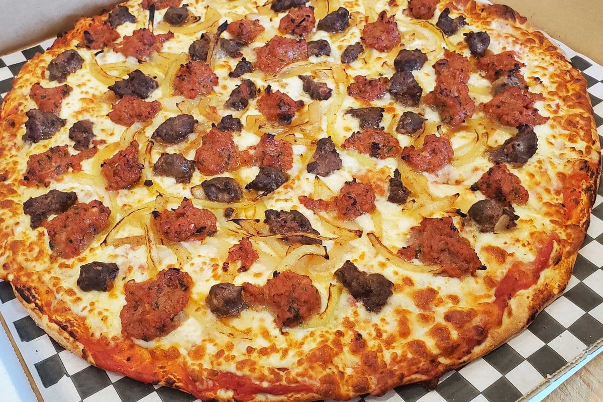 Medium The Armenian Pizza