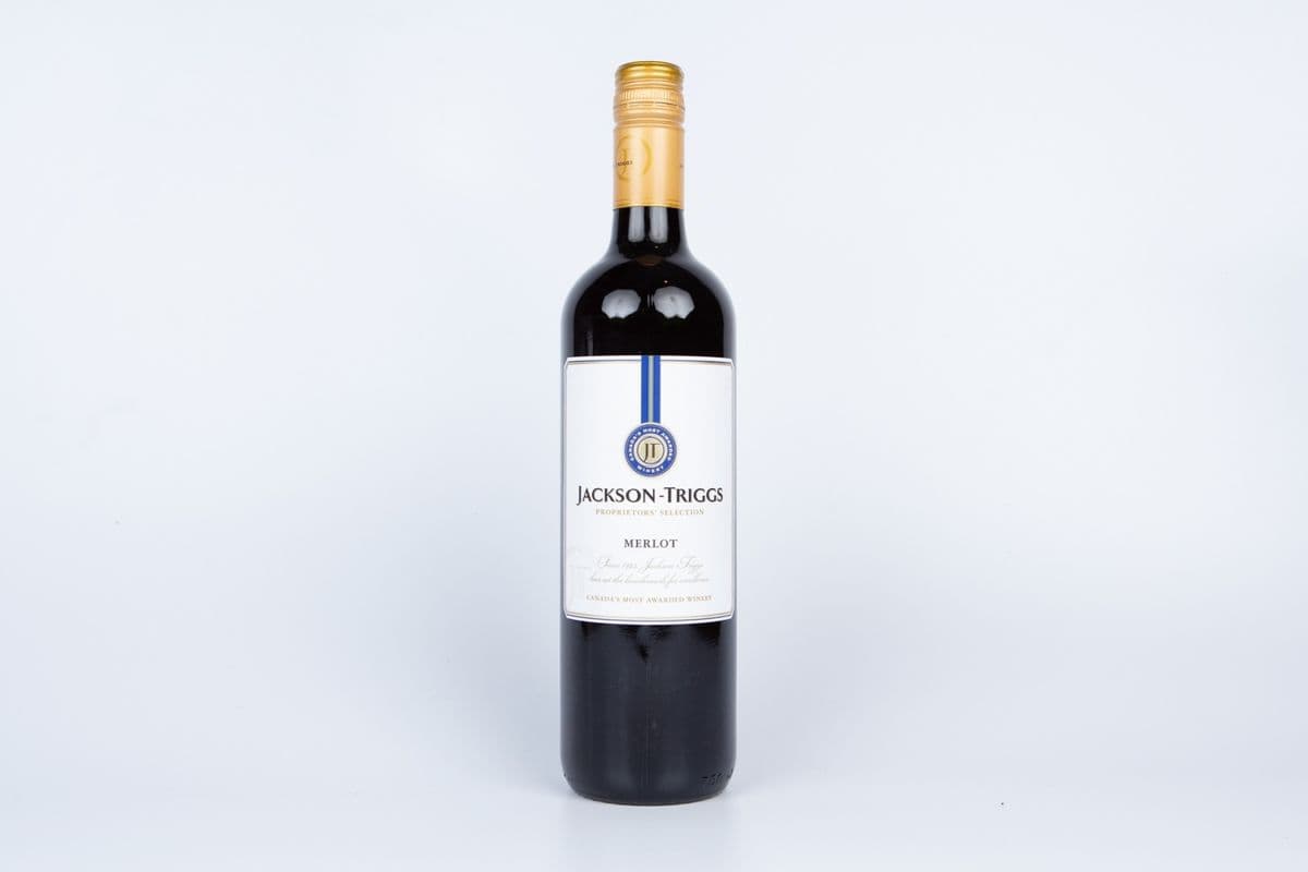 Jackson Triggs Merlot (1 x 750 ml Bottle)