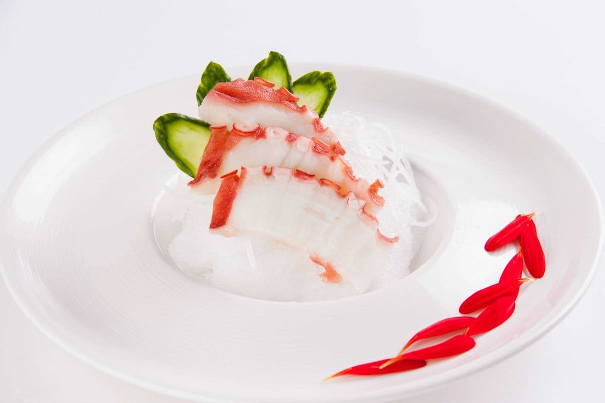 Octopus (Tako) Sashimi (3 pcs)