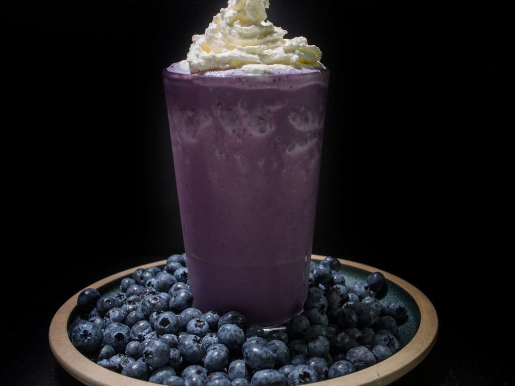 Frosty Blueberry (16 oz)
