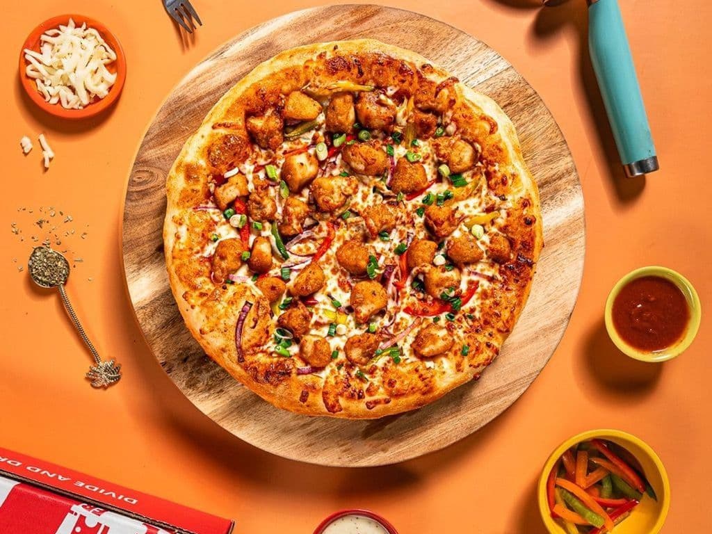 Chilli Garlic Paneer Pizza