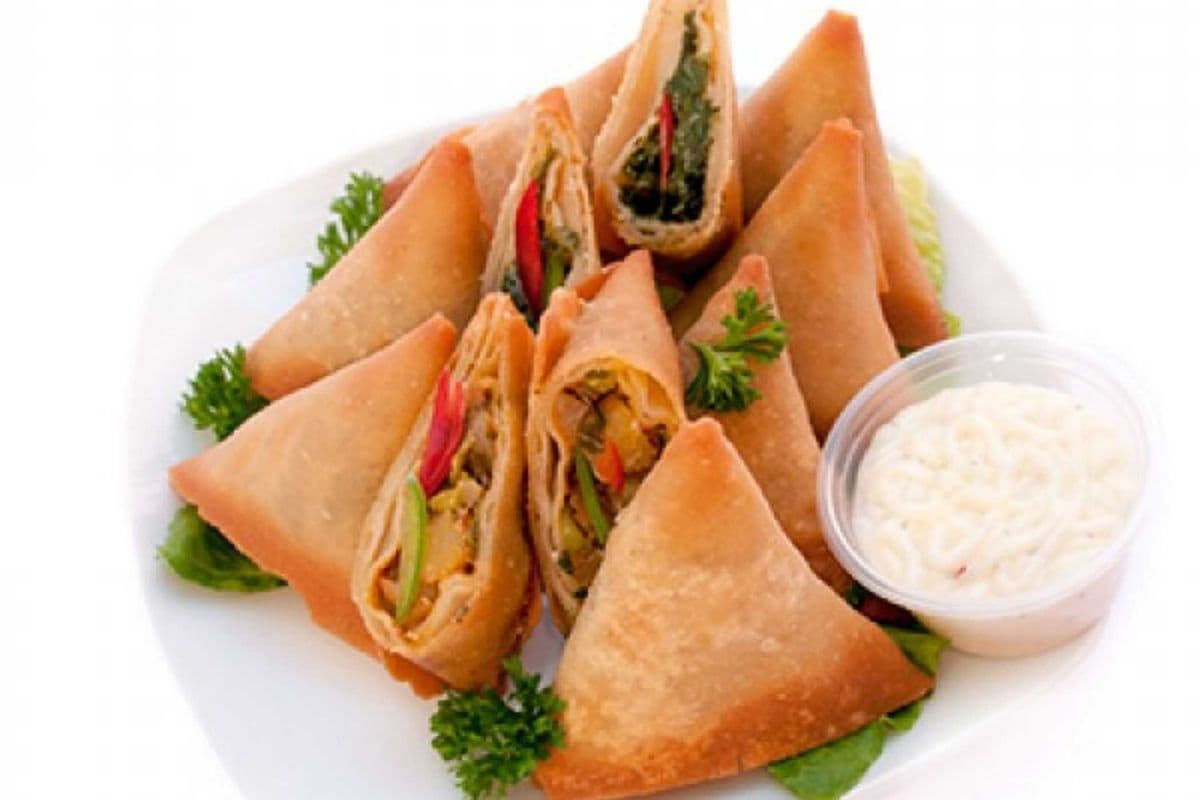 Samosas (6 pcs)