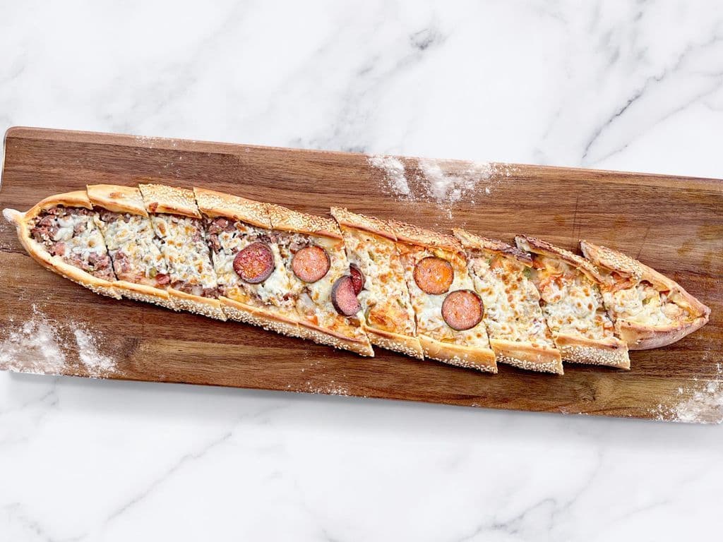 Mixed Pide (Sucuklu, Beef, Chicken)