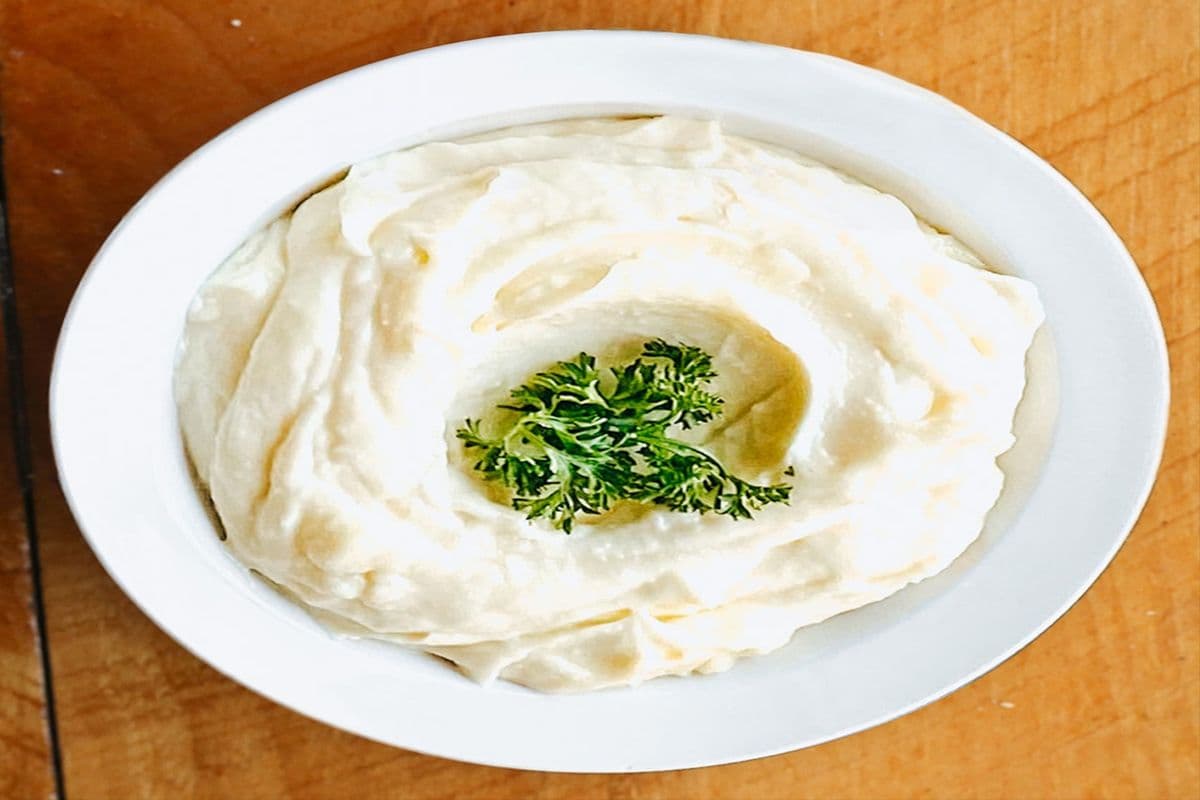 Sauce à l'ail / Garlic Sauce