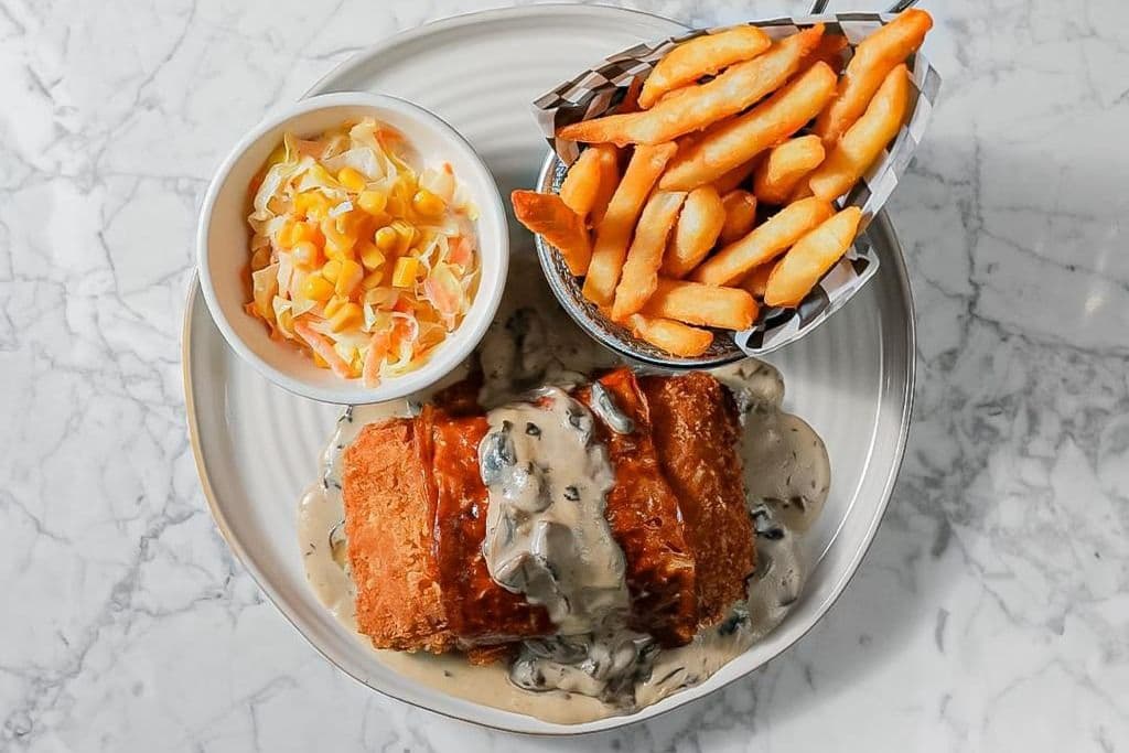 Black Pot Cordon Bleu