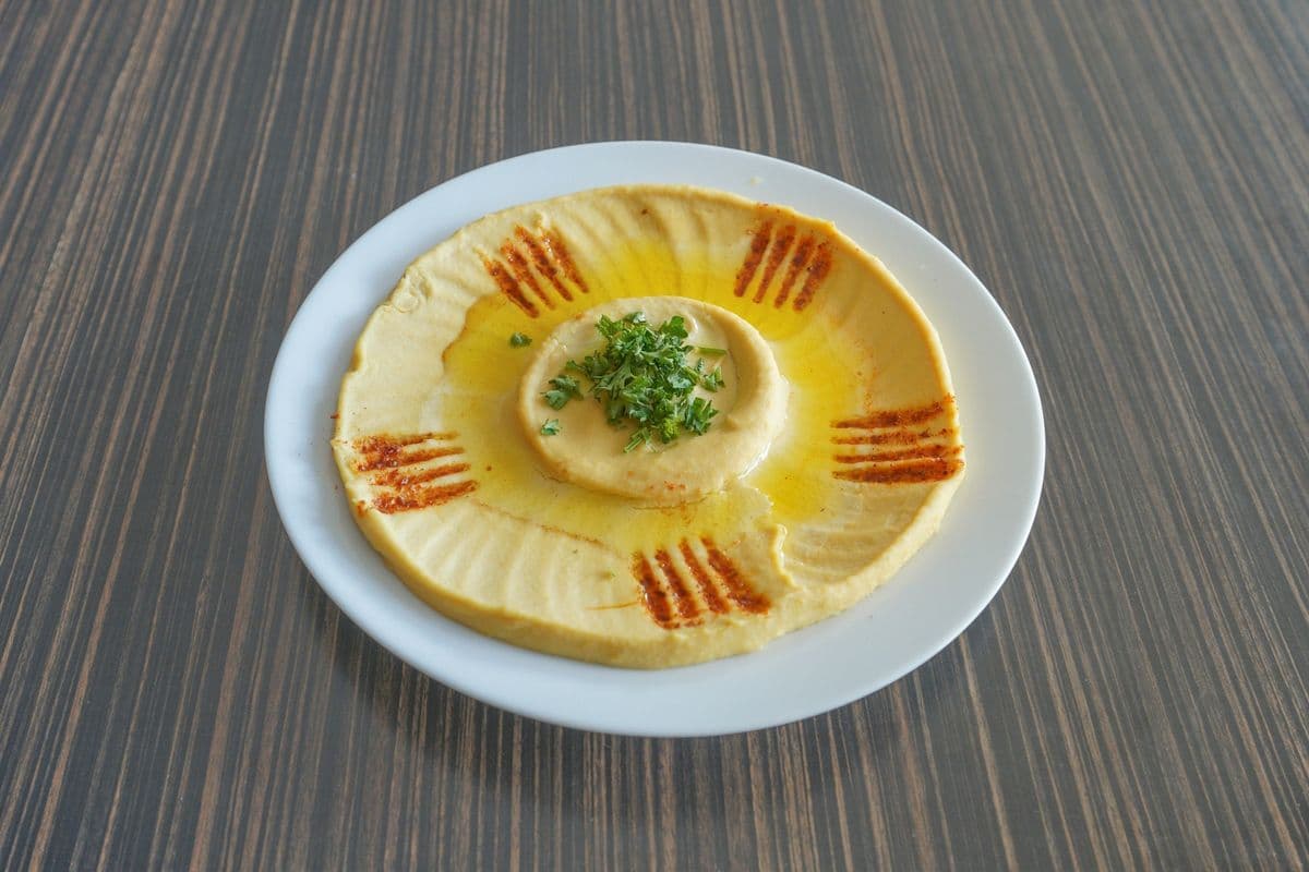 Hummus (with One Pita Bread)