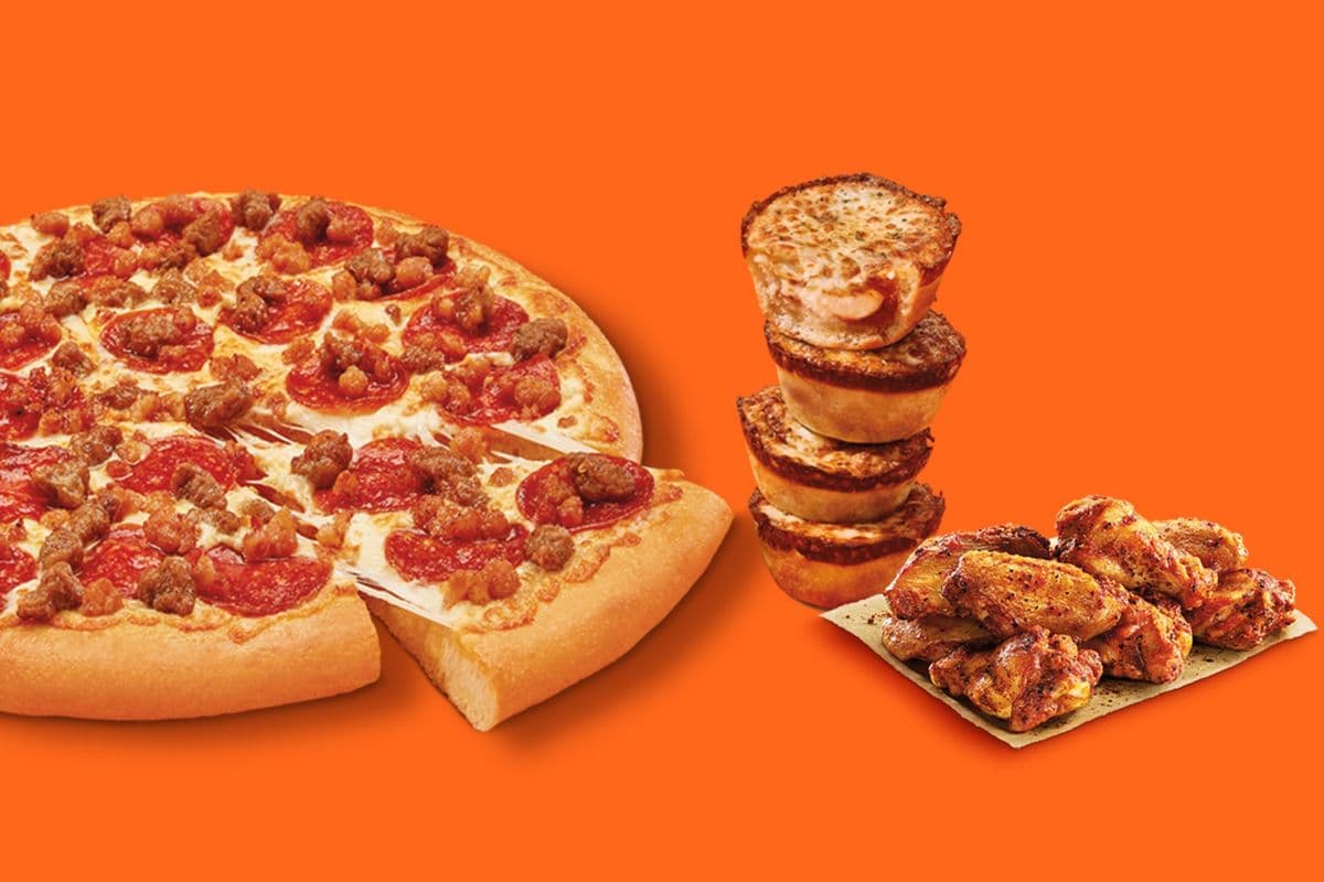 Large Fan Favourite Bundle: Large 3MT, Caesar Wings & 3 Cheese & Herbs Crazy Puffs