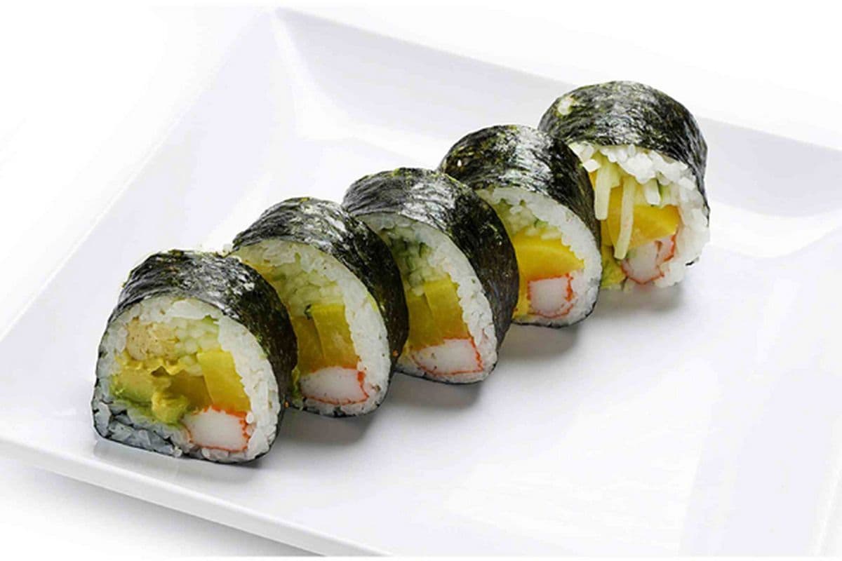 N7. Futomaki Roll