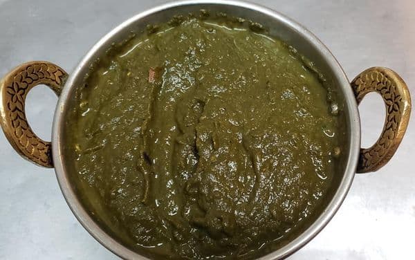 Saag Mushroom