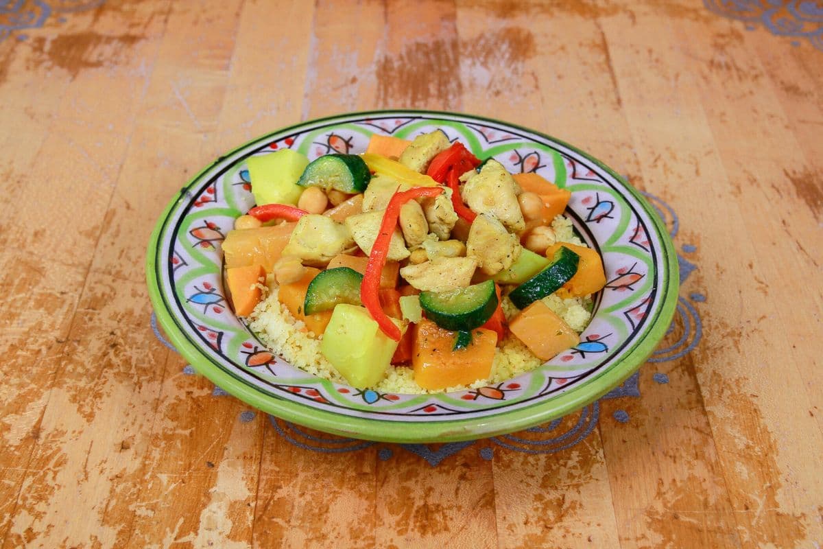 Plat couscous poulet / Chicken Couscous Dish