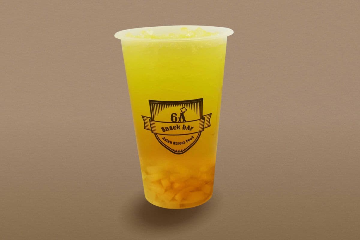 D9. Iced Green Tea with Coconut Jelly